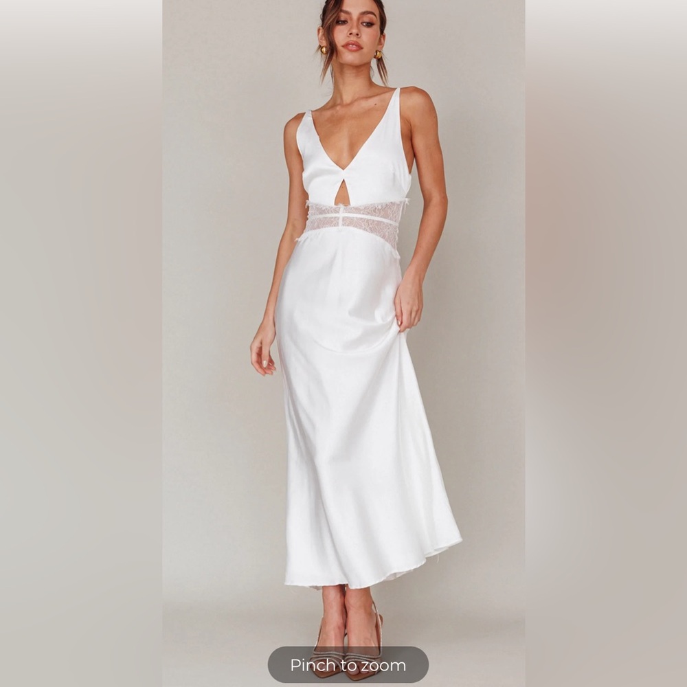 Selfie Leslie Honeybee Lace Trim Dresss White Size M